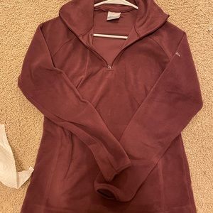 Womens size small Columbia half zip fleece sweater